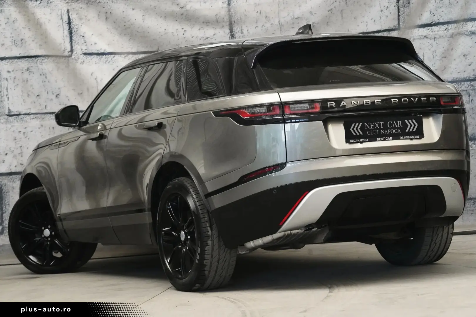Land-Rover Range-Rover-Velar