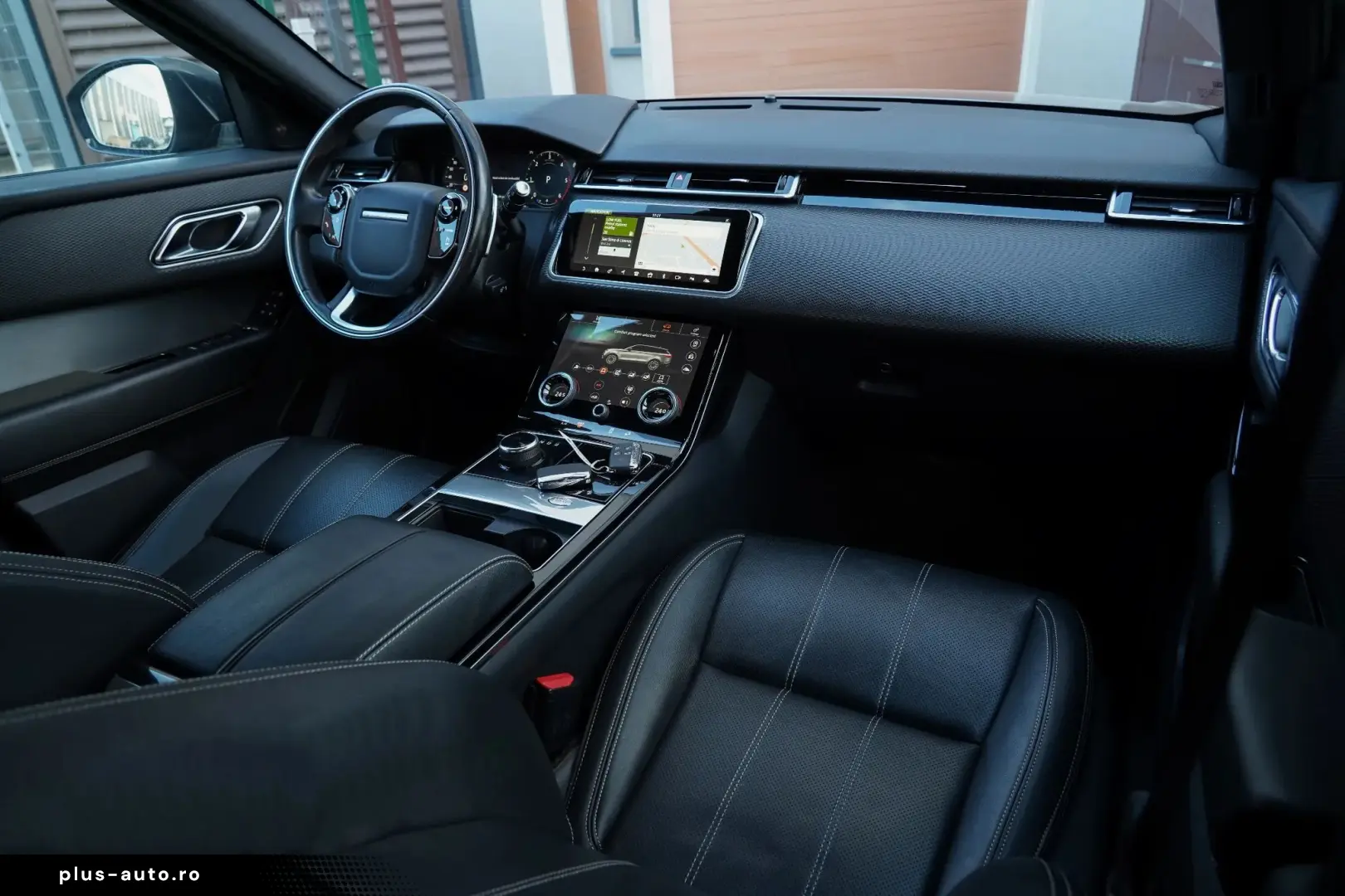 Land-Rover Range-Rover-Velar