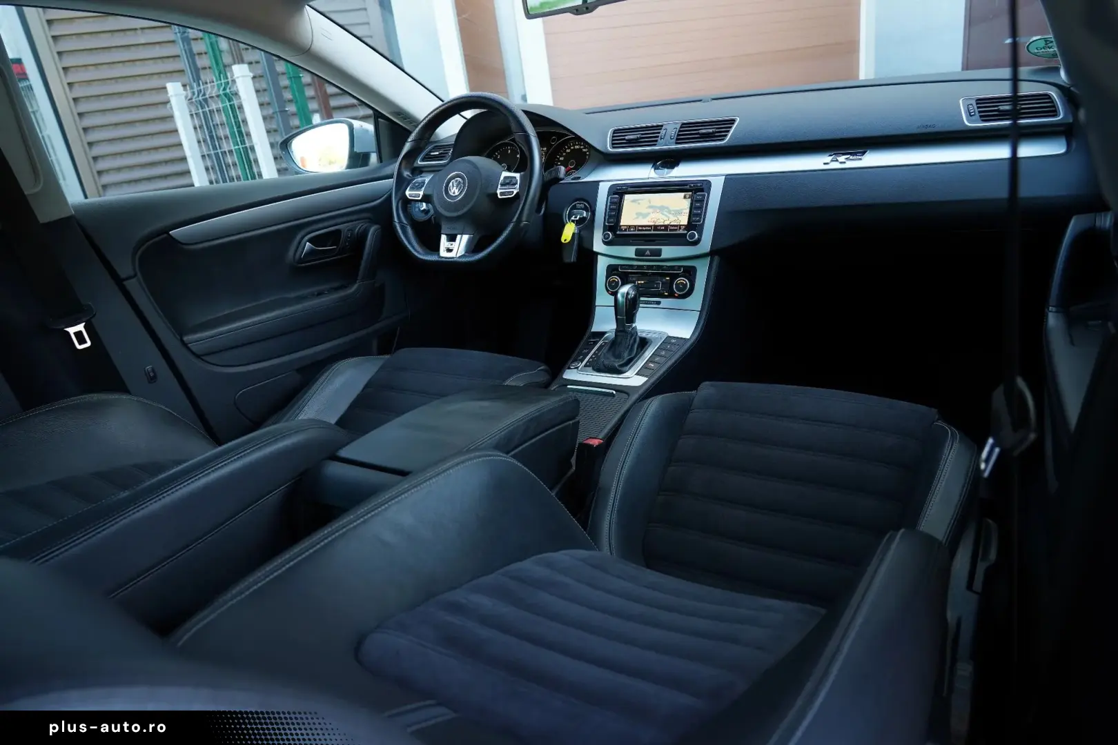 Volkswagen Passat-Cc