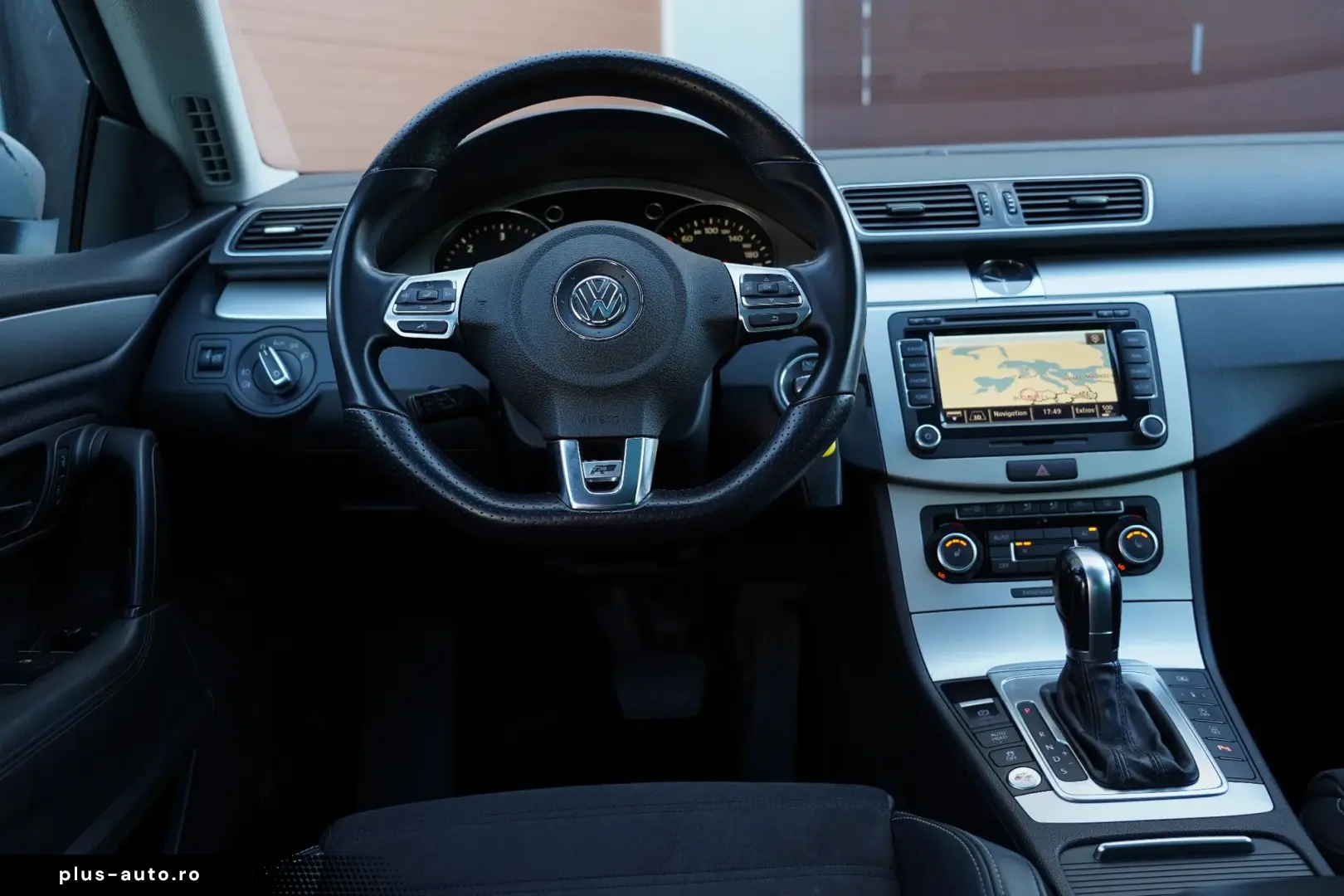 Volkswagen Passat-Cc