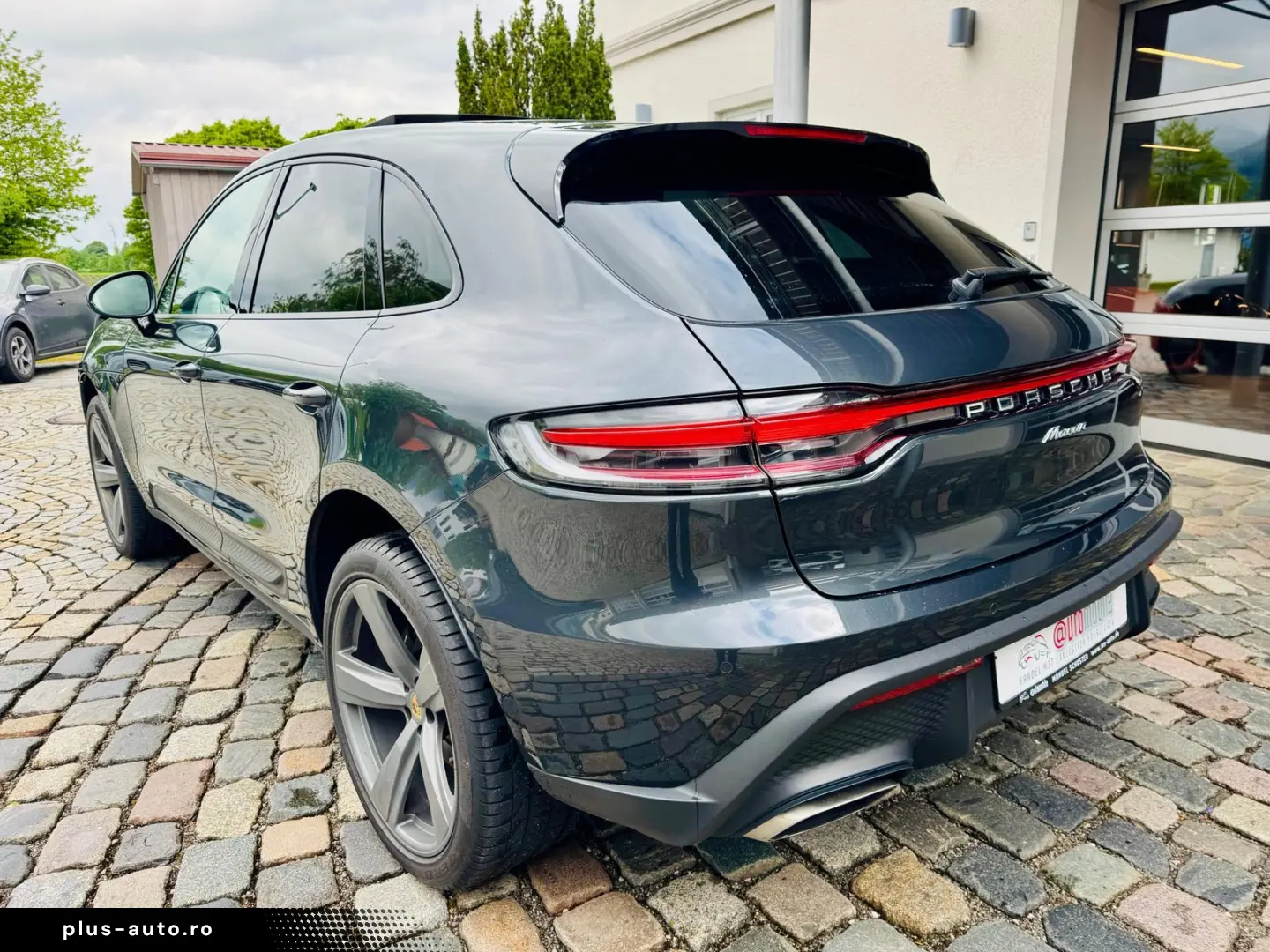 PORSCHE Macan Approved08 27 Bose Pano StzHzg RFK PDLS 21