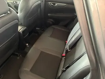 NISSAN Qashqai Tekna 1.3 LED NAVI 360  KAMERA