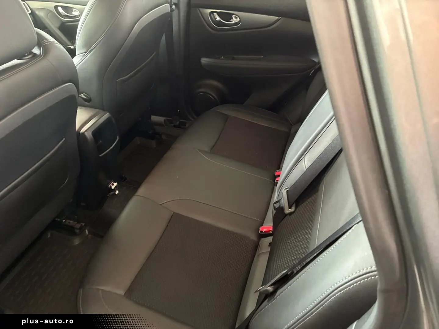 NISSAN Qashqai Tekna 1.3 LED NAVI 360  KAMERA