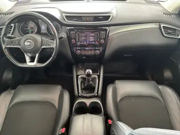 NISSAN Qashqai Tekna 1.3 LED NAVI 360  KAMERA