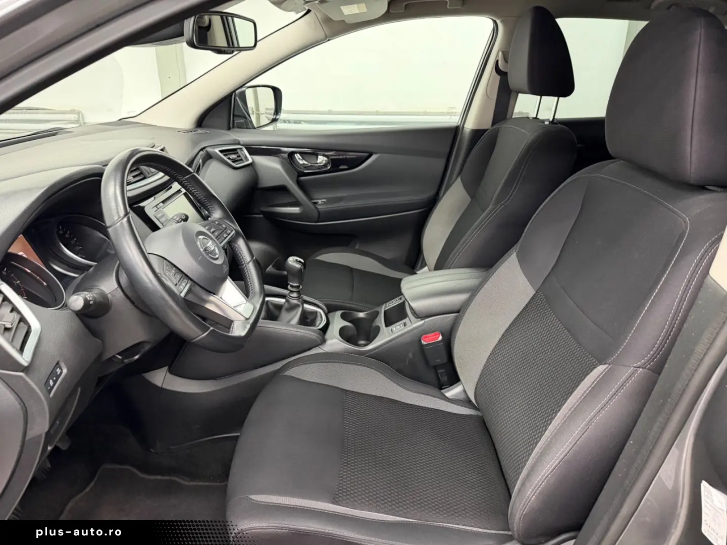 NISSAN Qashqai 1.3 DIG-T N-Way Panorama
