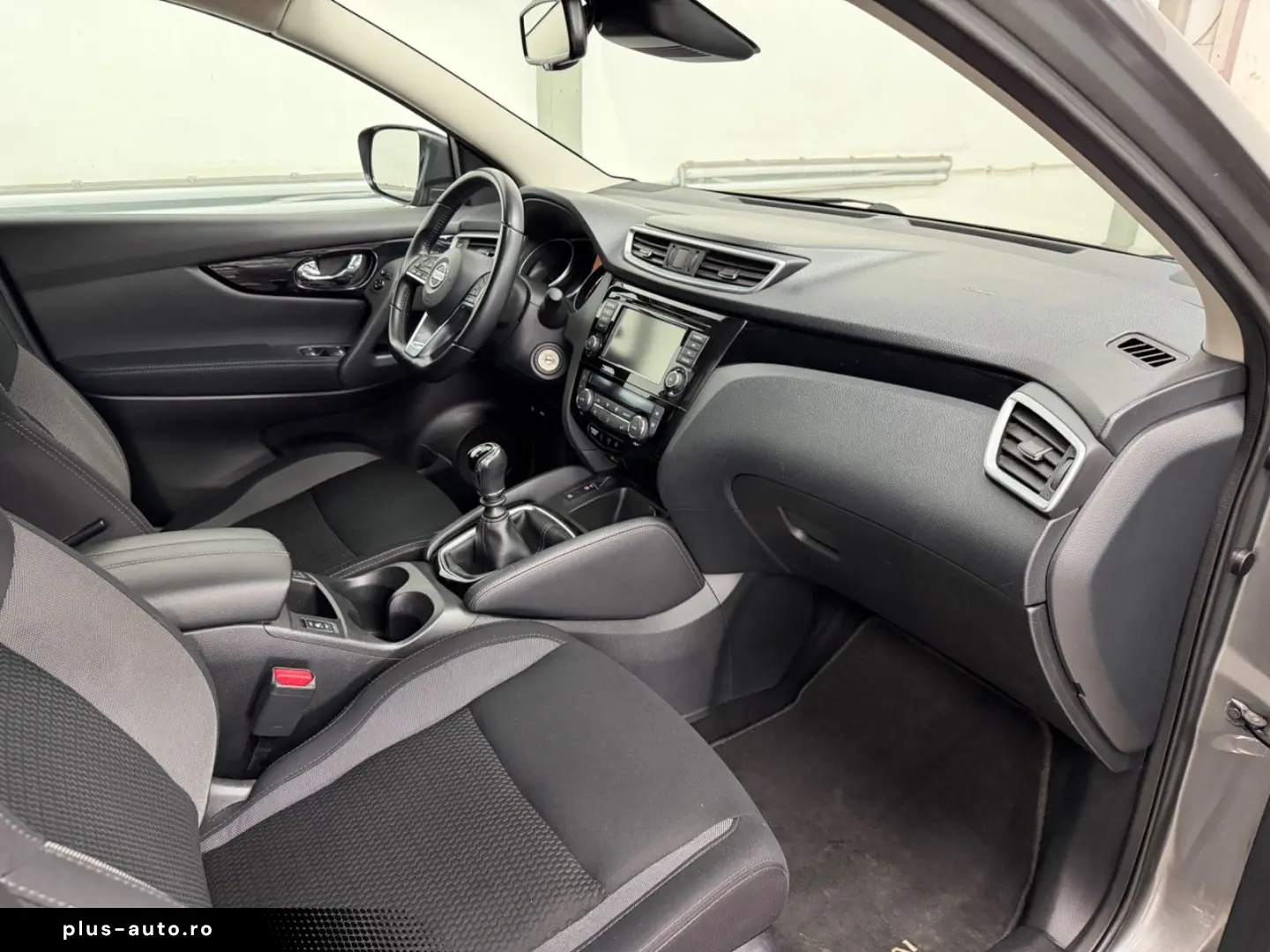 NISSAN Qashqai 1.3 DIG-T N-Way Panorama