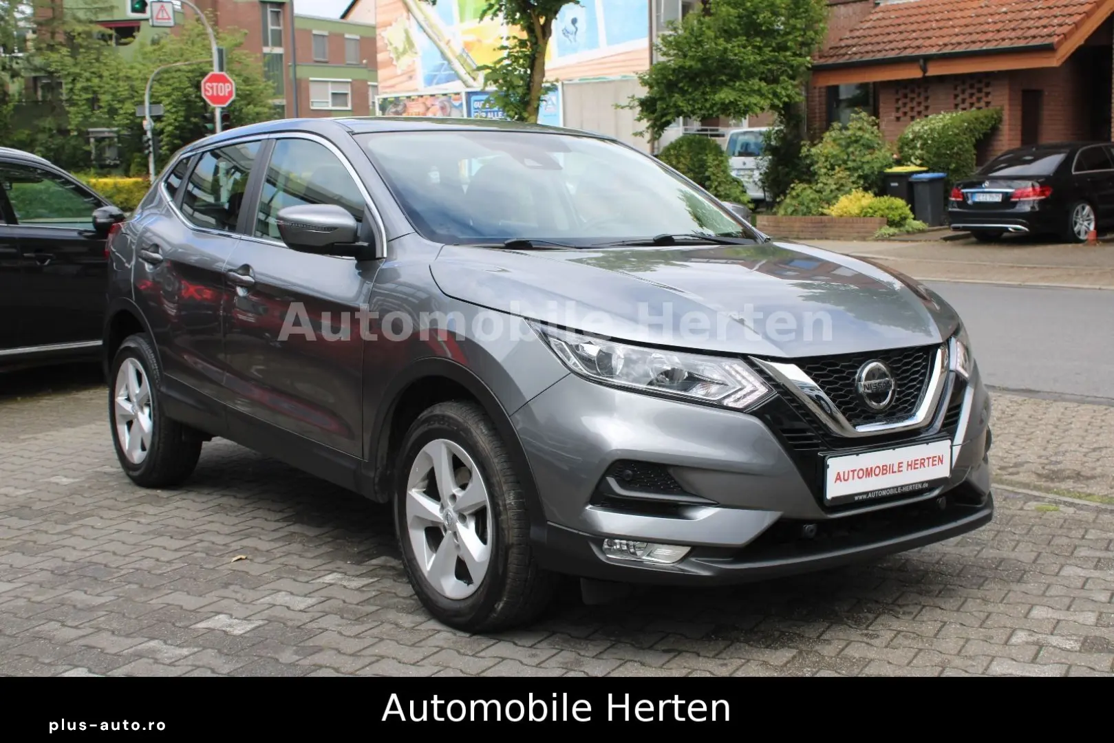 NISSAN Qashqai 1.3 Acenta NAVI TEMPOMAT 39000KM!