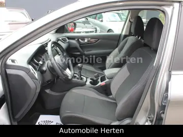 NISSAN Qashqai 1.3 Acenta NAVI TEMPOMAT 39000KM!