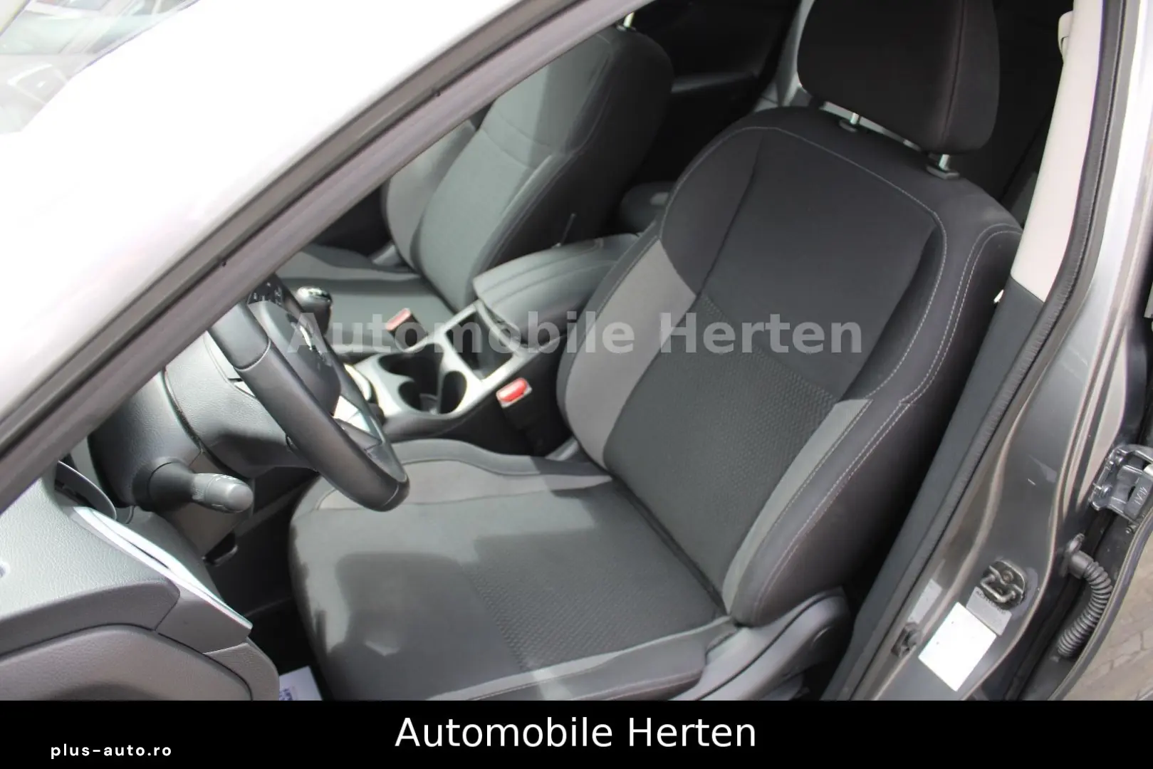 NISSAN Qashqai 1.3 Acenta NAVI TEMPOMAT 39000KM!