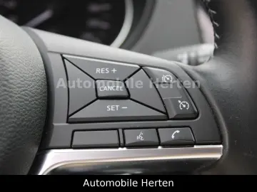 NISSAN Qashqai 1.3 Acenta NAVI TEMPOMAT 39000KM!