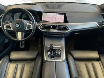 BMW X5 xDr30d M Sport Laser Hud