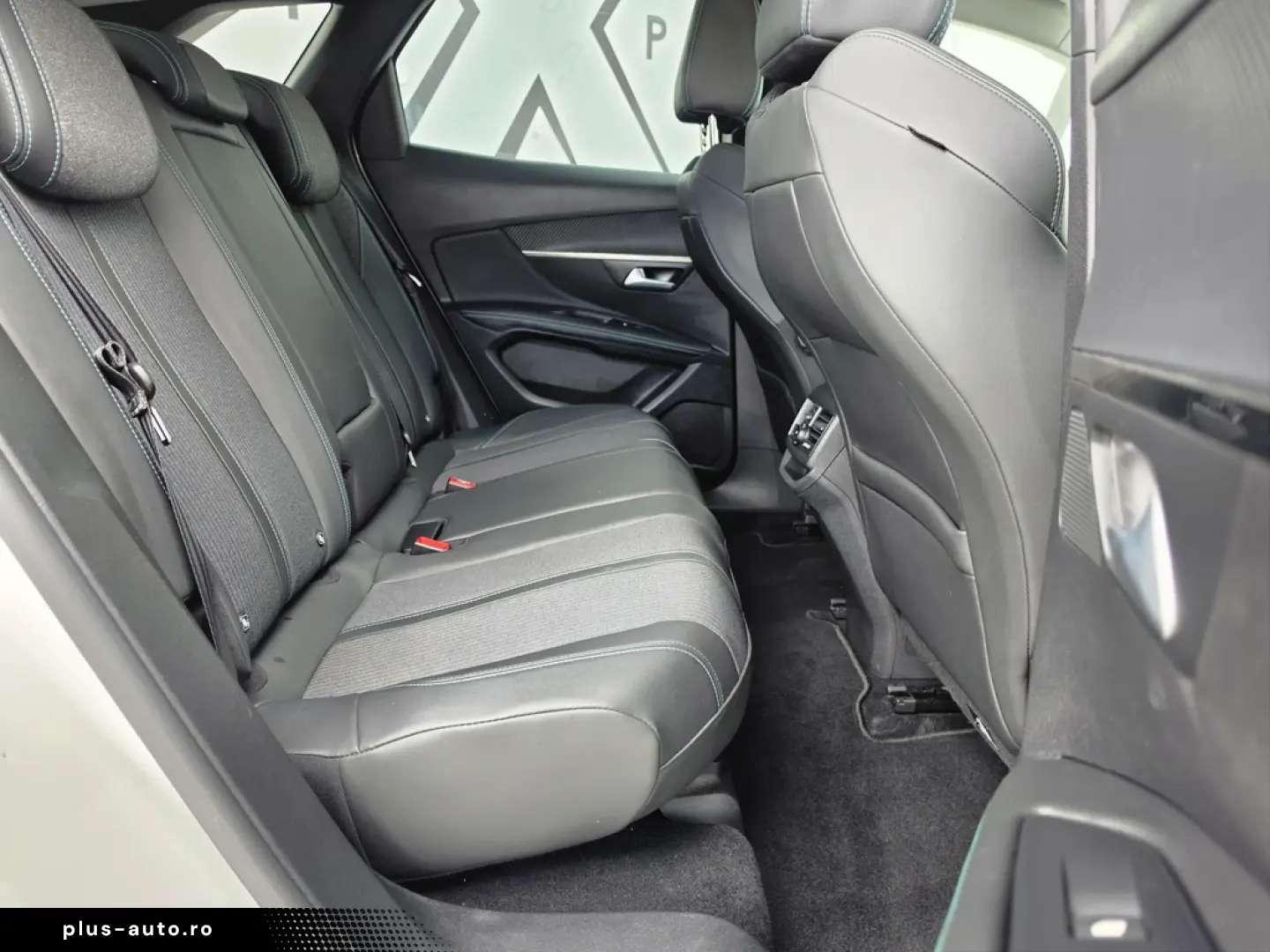 Peugeot 3008 BlueHDi 130 Stop & Start Allure Business-Paket