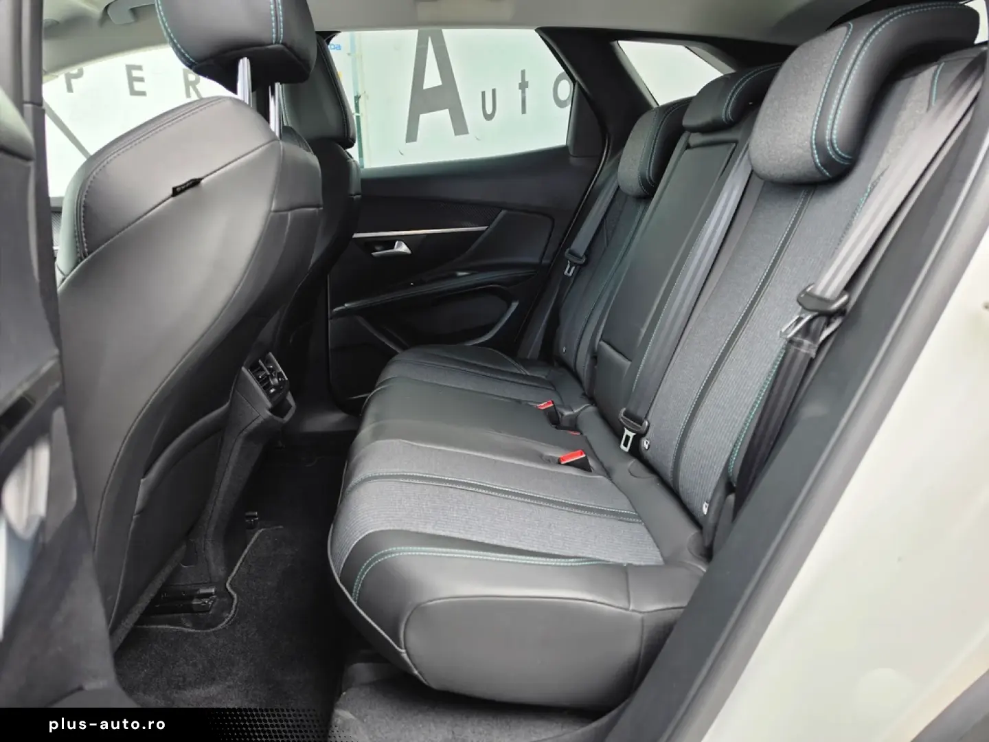 Peugeot 3008 BlueHDi 130 Stop & Start Allure Business-Paket