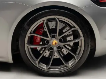 Porsche 718 Spyder