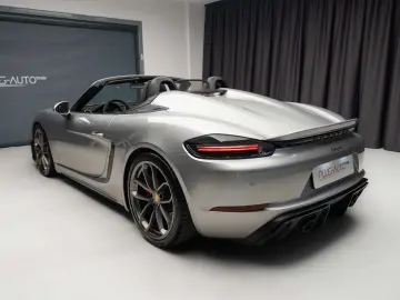 Porsche 718 Spyder