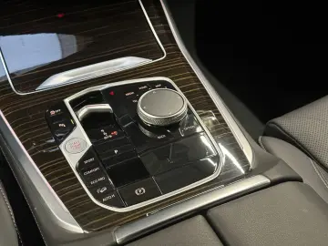 BMW X5 xDr30d MSp Pro IcGlow SoftClo Ventilation 360