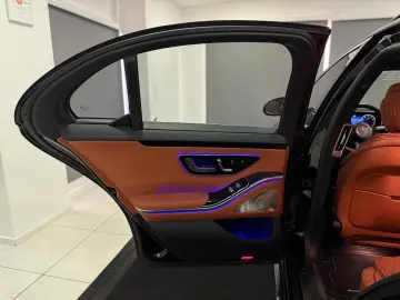 MERCEDES-BENZ S 580 AMG 4M  PANO HUD LEDER BRAUN MAS…