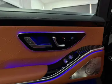 MERCEDES-BENZ S 580 AMG 4M  PANO HUD LEDER BRAUN MAS…