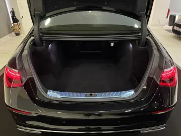 MERCEDES-BENZ S 580 AMG 4M  PANO HUD LEDER BRAUN MAS…