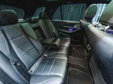 MERCEDES-BENZ GLE 400 d 4Matic AMG Line Burmester Pa…