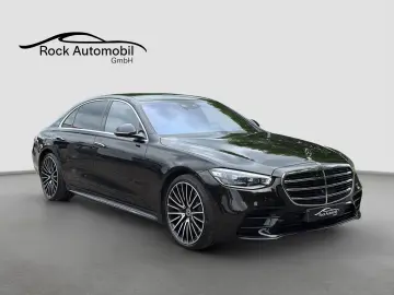 MERCEDES-BENZ S 400 d 4Matic L AMG Line 4D Burmester…