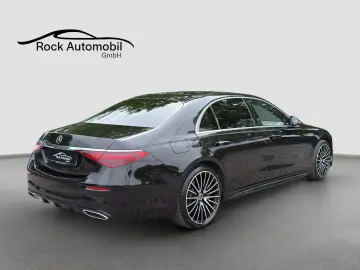 MERCEDES-BENZ S 400 d 4Matic L AMG Line 4D Burmester…