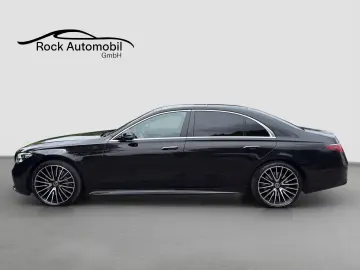 MERCEDES-BENZ S 400 d 4Matic L AMG Line 4D Burmester…