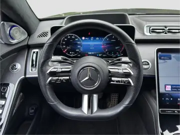 MERCEDES-BENZ S 400 d 4Matic L AMG Line 4D Burmester…