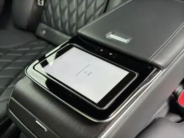 MERCEDES-BENZ S 400 d 4Matic L AMG Line 4D Burmester…