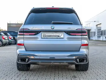 BMW X7 xDrive40d M Sport Pro HUD PANO ACC AHK RFK NA