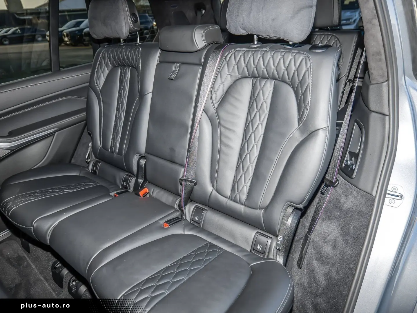 BMW X7 xDrive40d M Sport Pro HUD PANO ACC AHK RFK NA