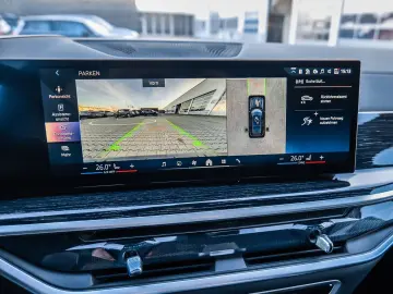 BMW X7 xDrive40d M Sport Pro HUD PANO ACC AHK RFK NA