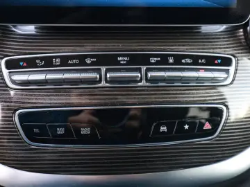 MERCEDES-BENZ V 300 d 4MATIC AVANTGARDE EDITION Extr…