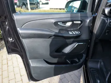 MERCEDES-BENZ V 300 d 4MATIC AVANTGARDE EDITION Extr…