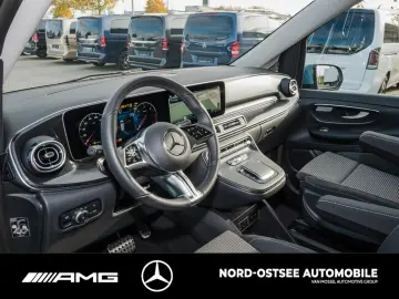 MERCEDES-BENZ V 220 d STYLE LANG 7 SITZE LIEGEPAKET MBUX