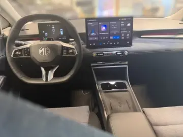MG4 EV Urban  Premium  54 kWh