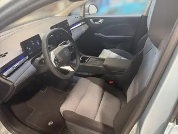 MG4 EV Urban  Premium  54 kWh