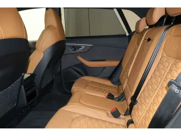 AUDI RS Q8 4.0 TFSI quattro performance UPE201 Kerami