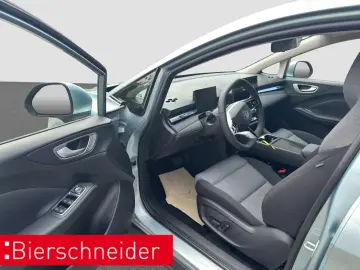 MG4 EV Urban 4 54 kWh Premium