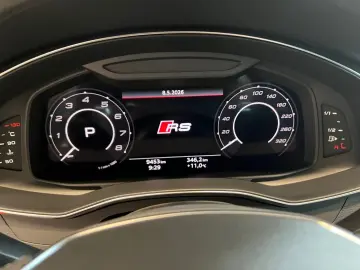 AUDI RS6 Avant Quattro tiptronic Laser HuD StdHz AHK