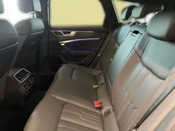 AUDI RS6 Avant Quattro tiptronic Laser HuD StdHz AHK