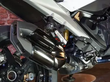 BMW R 1300 RS Performance ASA 3 Pakete  Akrapovic´