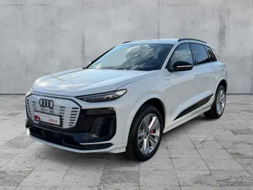 AUDI SQ6 e-tron QU MATRIX NAVI HuD B&O ACC AHK AIR 21