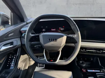AUDI SQ6 e-tron QU MATRIX NAVI HuD B&O ACC AHK AIR 21