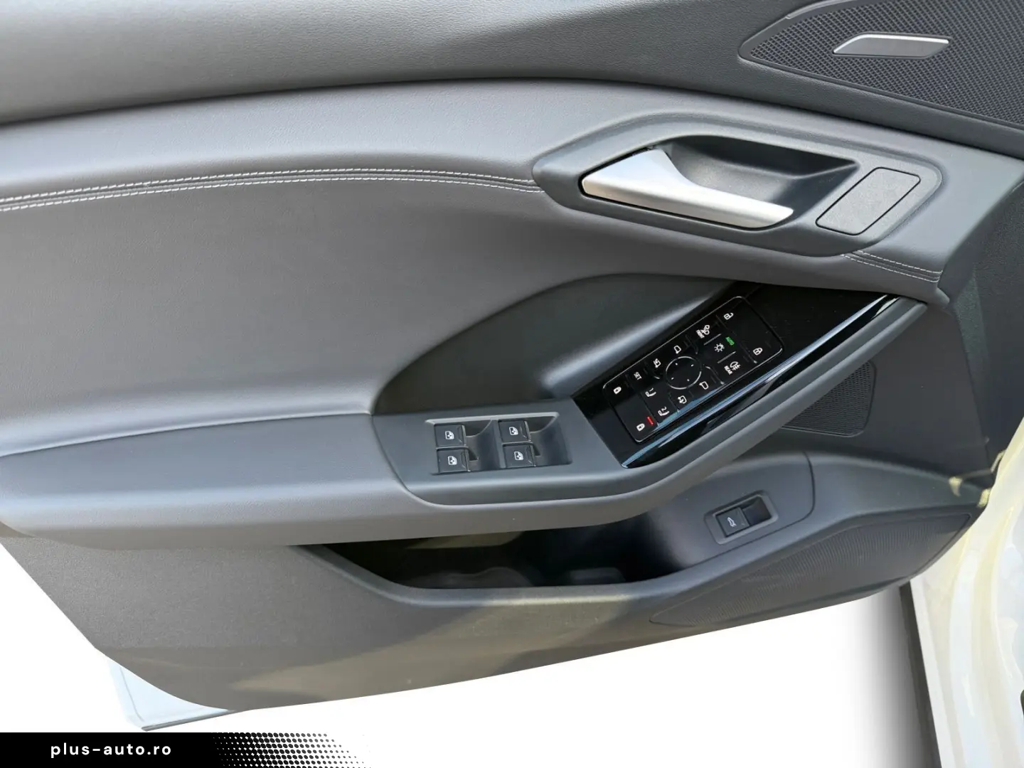 AUDI SQ6 e-tron QU MATRIX NAVI HuD B&O ACC AHK AIR 21