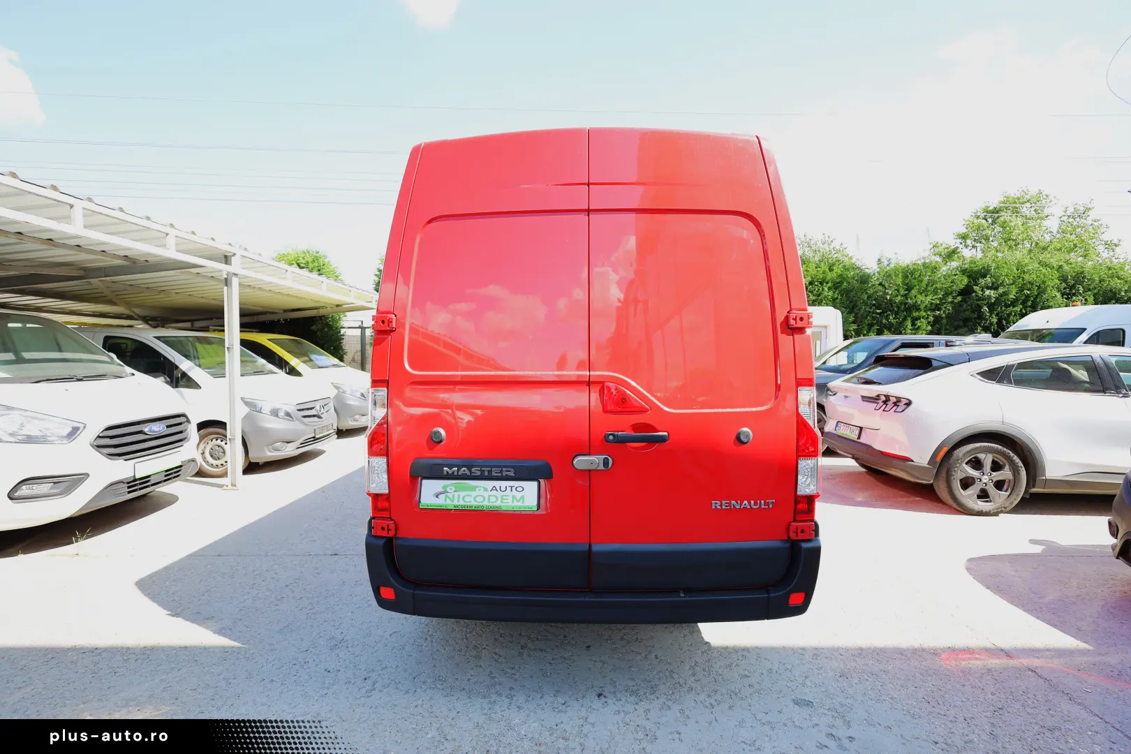 Renault Master L3H2 2.3 DCI 136 HP