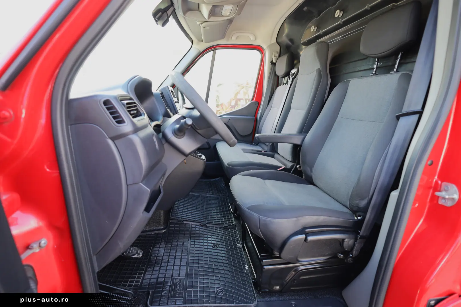 Renault Master L3H2 2.3 DCI 136 HP
