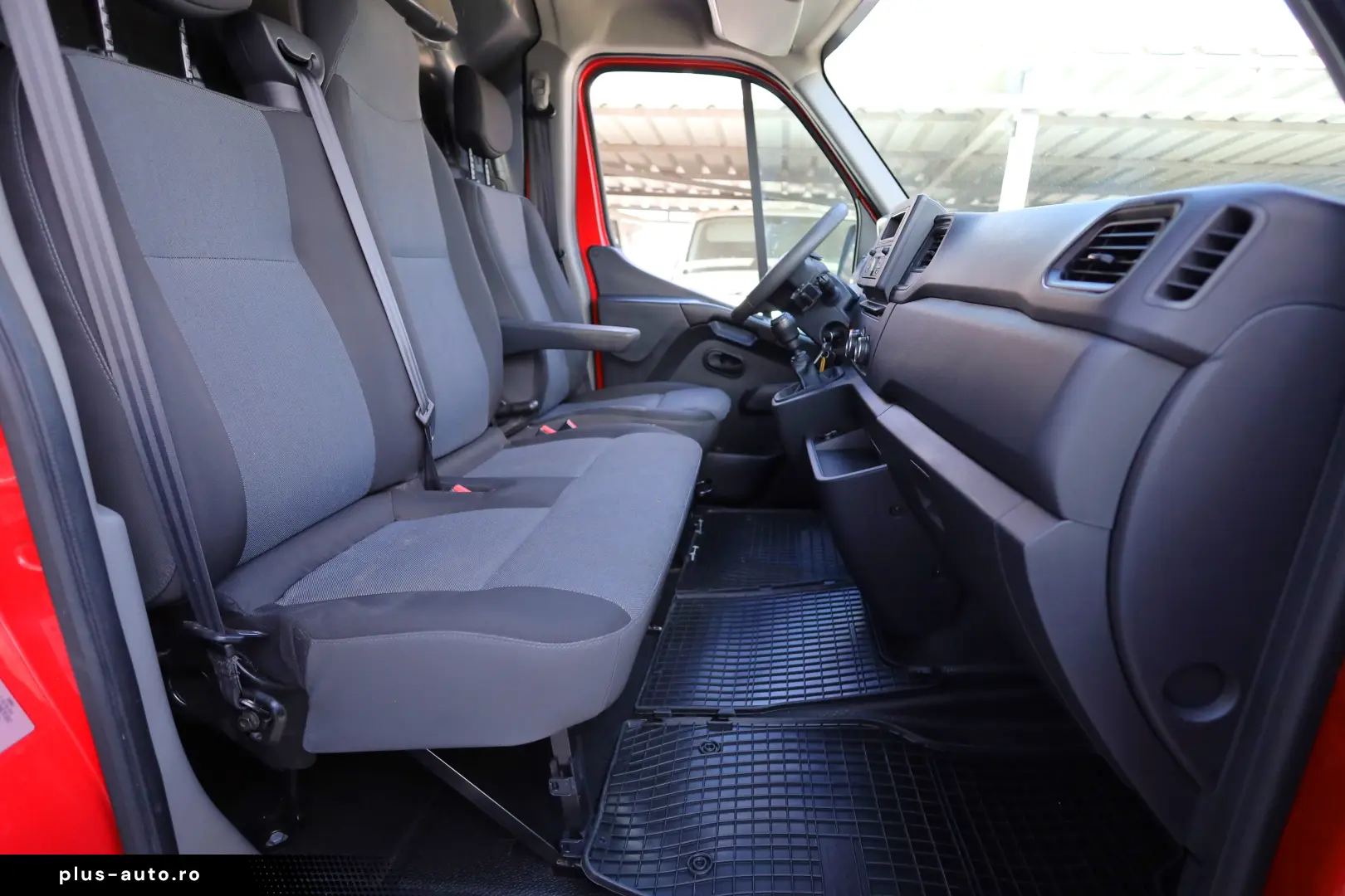 Renault Master L3H2 2.3 DCI 136 HP