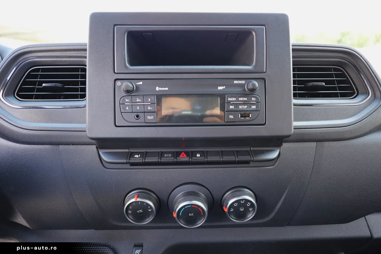 Renault Master L3H2 2.3 DCI 136 HP