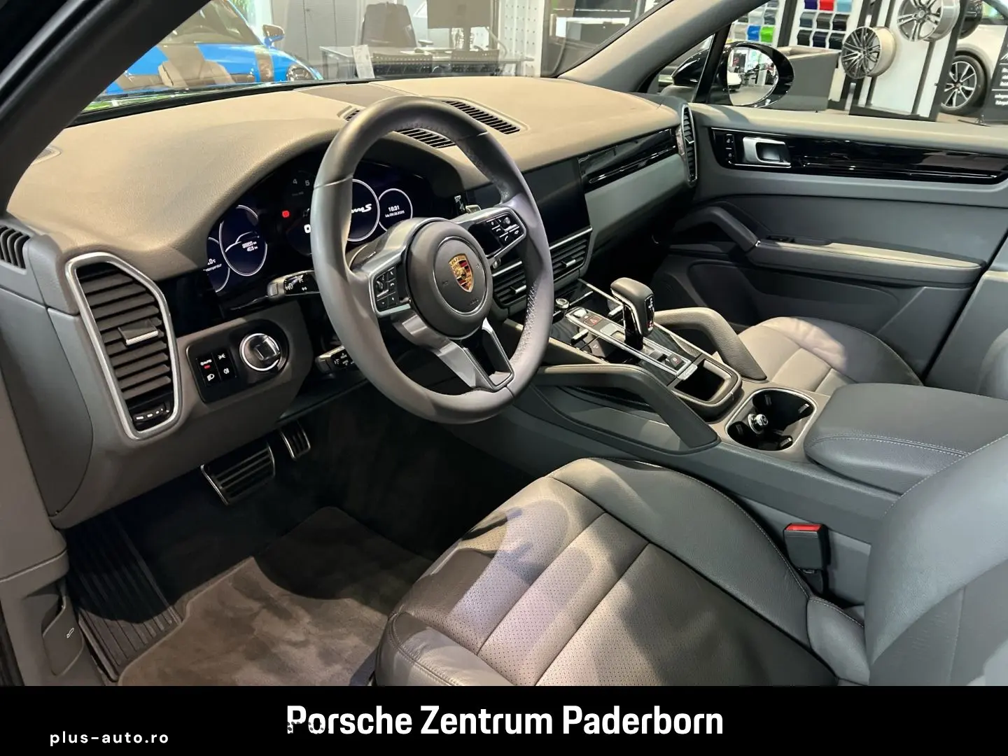 PORSCHE Cayenne S